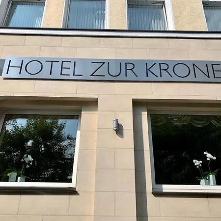 Zur Krone Otel