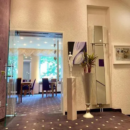 Zur Krone Otel Wuppertal