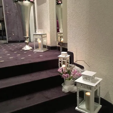 Zur Krone 3* Wuppertal