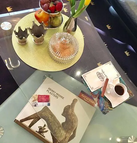 Zur Krone Отель